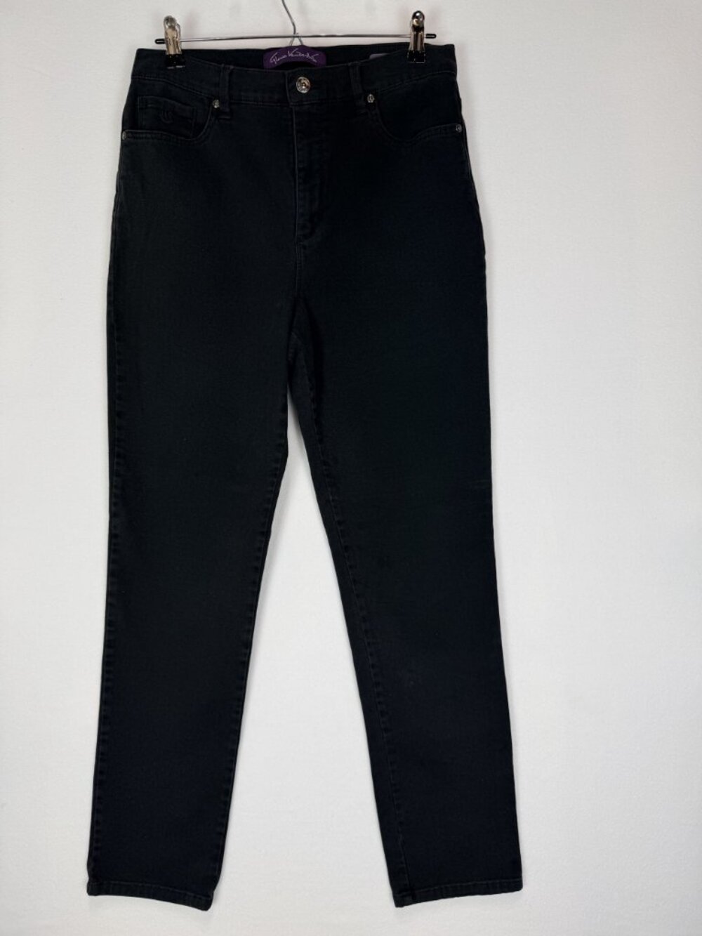 Gloria Vanderbilt Amanda Classic Tapered Jeans Womens Size 12 Black Denim - Picture 14 of 14